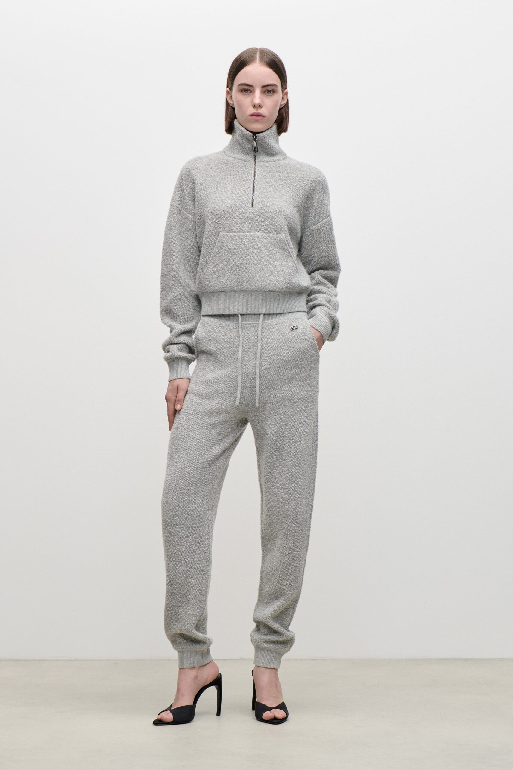 VB_1426KJU007715A_LIGHT_GREY_MARL_1426KTR007702A_LIGHT_GREY_MARL_13400